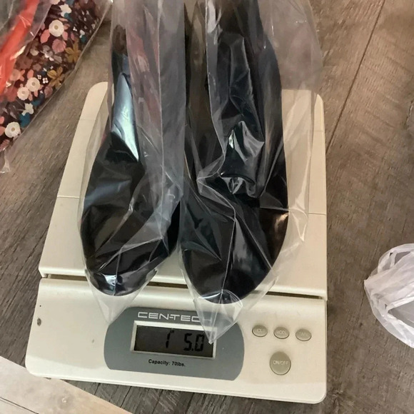 Lucky Brand Bellamy Chelsea Boot - Picture 10 of 10